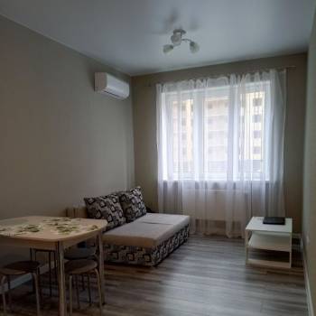Сдается 1-комнатная квартира, 32 м²