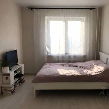 Сдается 1-комнатная квартира, 38 м²