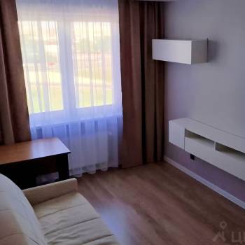 Сдается 1-комнатная квартира, 43 м²