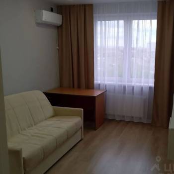 Сдается 1-комнатная квартира, 43 м²