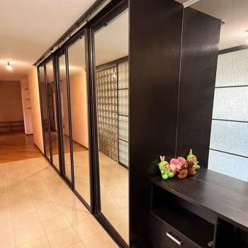 Сдается 2-х комнатная квартира, 100 м²