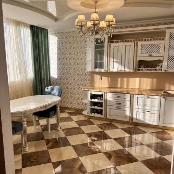 Сдается Многокомнатная квартира, 100 м²