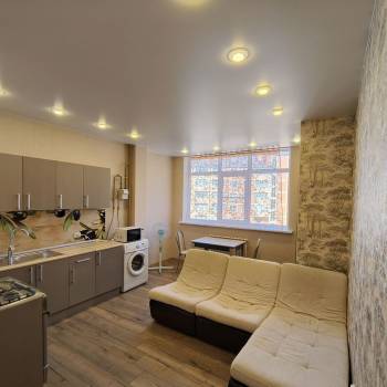 Сдается 1-комнатная квартира, 44 м²