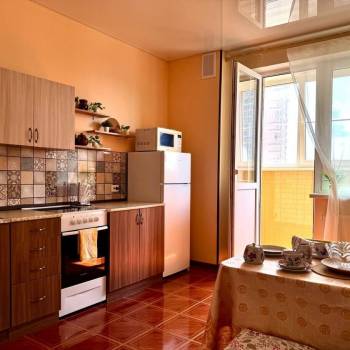 Сдается 1-комнатная квартира, 42 м²