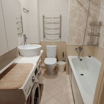 Сдается 2-х комнатная квартира, 58 м²