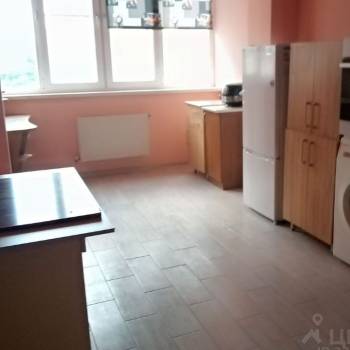 Сдается 1-комнатная квартира, 44 м²