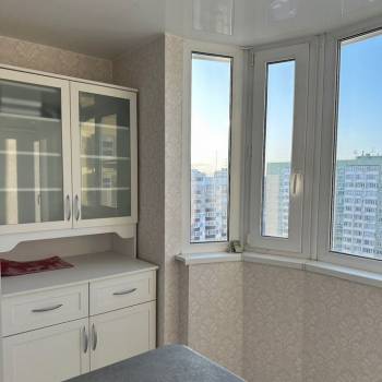 Сдается 2-х комнатная квартира, 76 м²