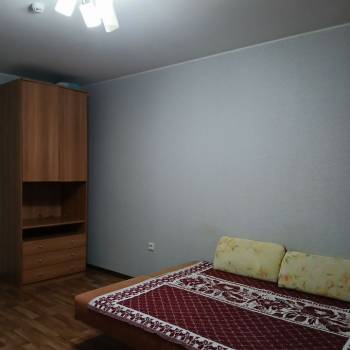 Сдается 1-комнатная квартира, 41,9 м²