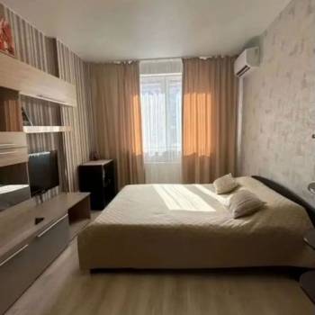 Продается 1-комнатная квартира, 36 м²