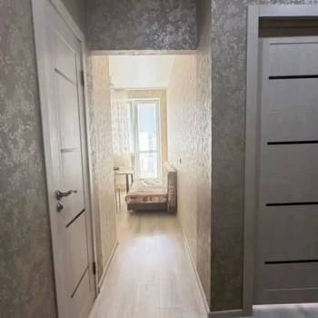 Продается 1-комнатная квартира, 36 м²