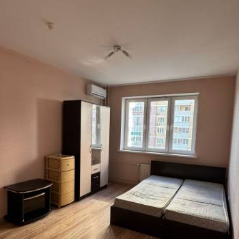 Сдается 1-комнатная квартира, 35,4 м²