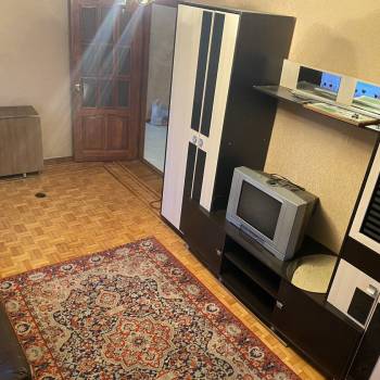 Сдается Многокомнатная квартира, 60 м²