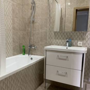 Сдается Многокомнатная квартира, 70,2 м²