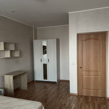 Сдается 1-комнатная квартира, 49 м²