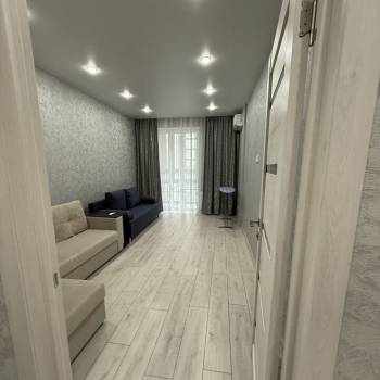 Сдается 1-комнатная квартира, 38 м²