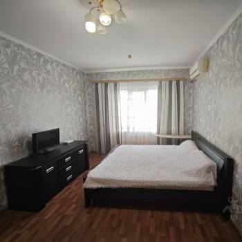 Сдается 1-комнатная квартира, 37 м²