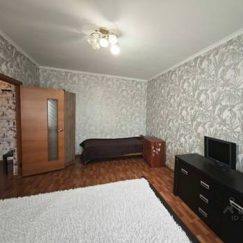 Сдается 1-комнатная квартира, 37 м²