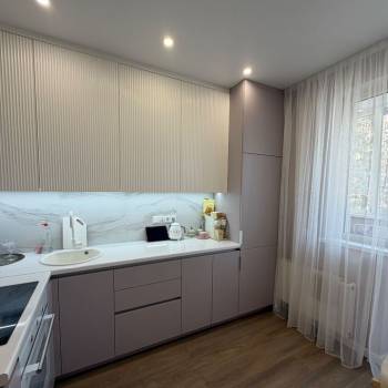 Продается 1-комнатная квартира, 33 м²