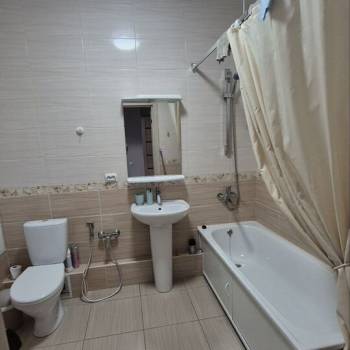 Сдается 2-х комнатная квартира, 63 м²