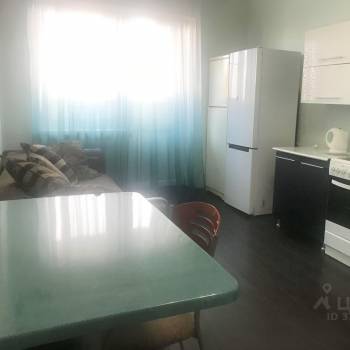 Продается 1-комнатная квартира, 45,7 м²