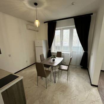 Сдается 1-комнатная квартира, 45 м²