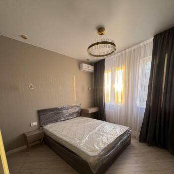 Сдается 1-комнатная квартира, 42 м²