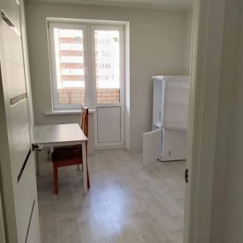Сдается 1-комнатная квартира, 42 м²