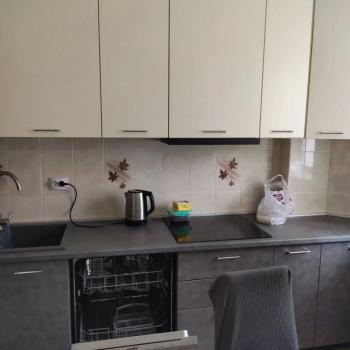 Сдается 1-комнатная квартира, 43 м²