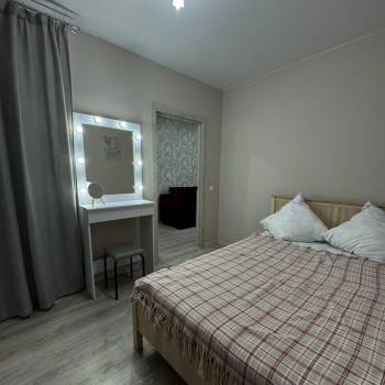 Сдается 1-комнатная квартира, 40,7 м²