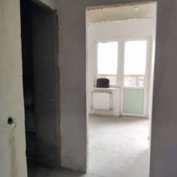 Продается 1-комнатная квартира, 32 м²