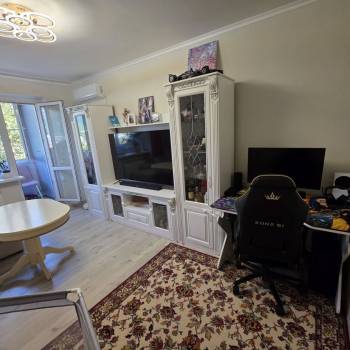 Продается 3-х комнатная квартира, 65,3 м²