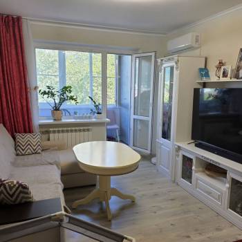 Продается 3-х комнатная квартира, 65,3 м²