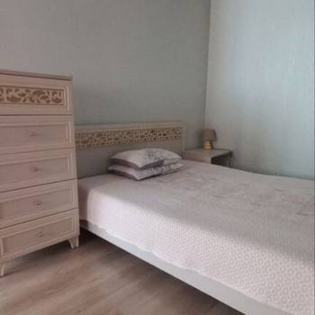 Сдается 1-комнатная квартира, 50 м²