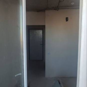 Продается 1-комнатная квартира, 32 м²