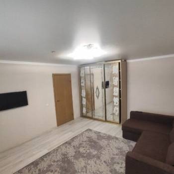 Сдается 1-комнатная квартира, 47 м²
