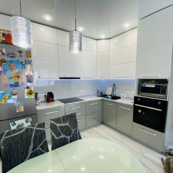 Продается 1-комнатная квартира, 43,2 м²
