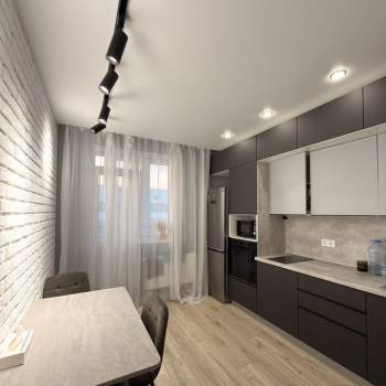 Сдается 1-комнатная квартира, 37,3 м²