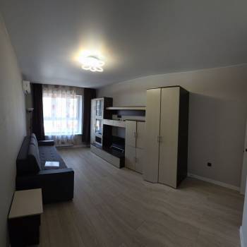 Сдается 1-комнатная квартира, 41 м²