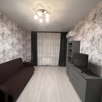 Сдается 1-комнатная квартира, 41,5 м²