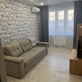 Сдается 1-комнатная квартира, 38 м²