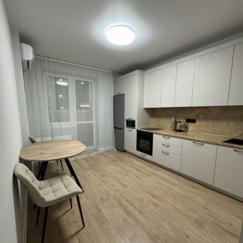 Сдается 1-комнатная квартира, 42,1 м²
