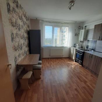 Сдается 2-х комнатная квартира, 66,7 м²
