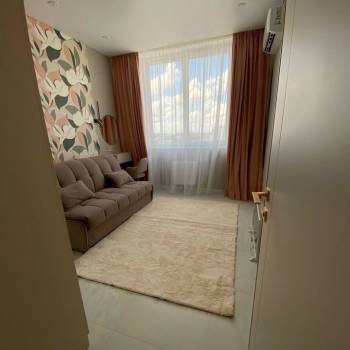 Сдается 1-комнатная квартира, 39 м²