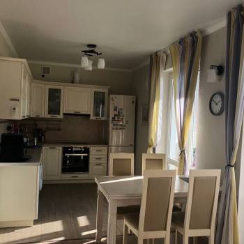 Сдается 2-х комнатная квартира, 56,5 м²