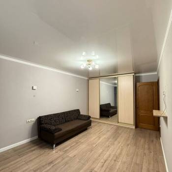 Продается 1-комнатная квартира, 32,7 м²
