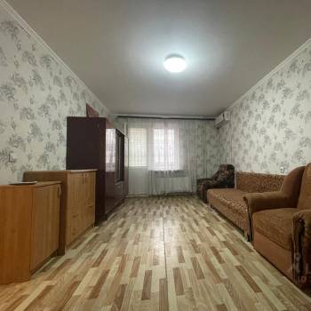 Сдается 1-комнатная квартира, 38 м²