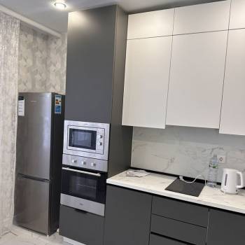 Сдается 1-комнатная квартира, 39 м²