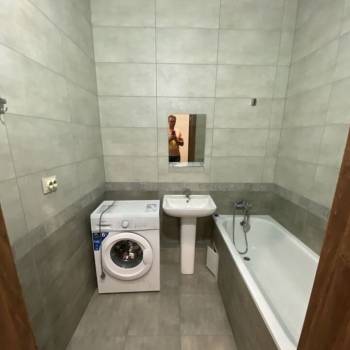 Сдается 1-комнатная квартира, 42 м²