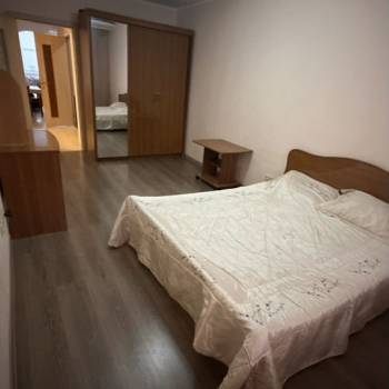 Сдается 1-комнатная квартира, 39,9 м²
