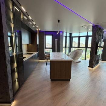Продается 2-х комнатная квартира, 79,8 м²